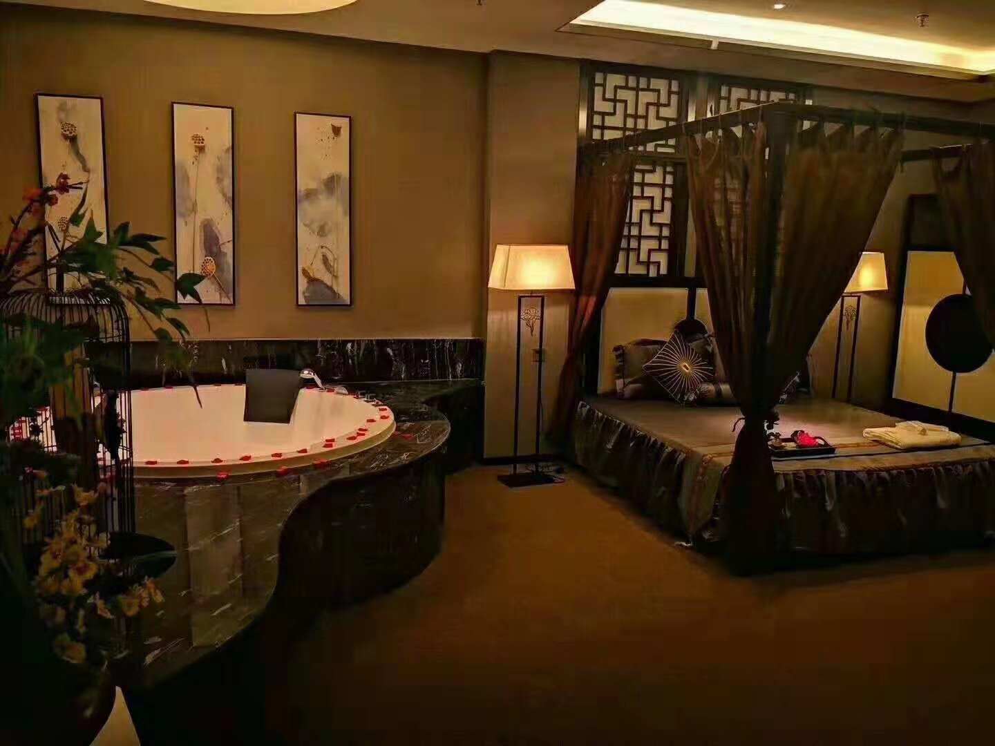 春熙路高端足疗会馆，特色服务项目惊艳眼球